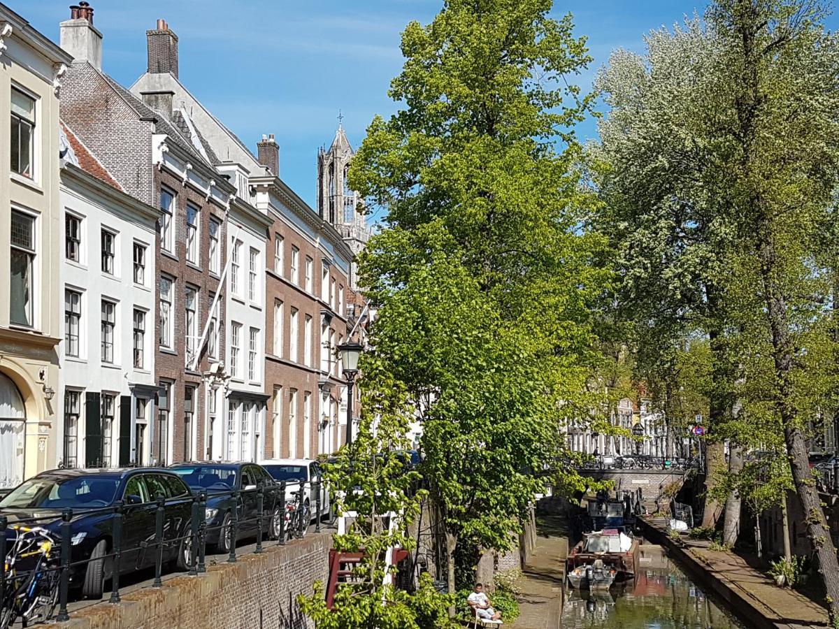 Large Historical Apartment & Canal Terrace Utrecht Exterior foto
